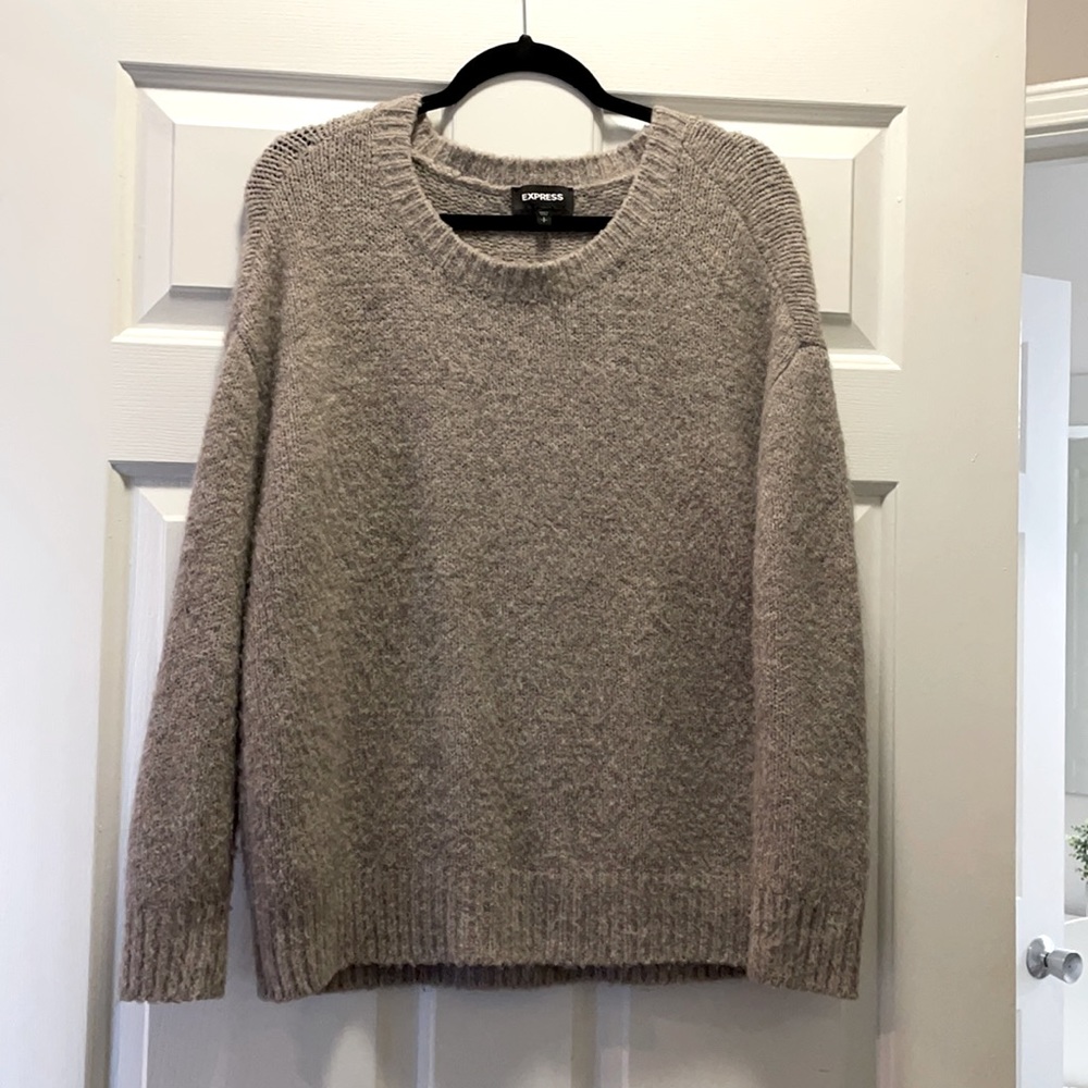 Express sweater, size small, color taupe/brown